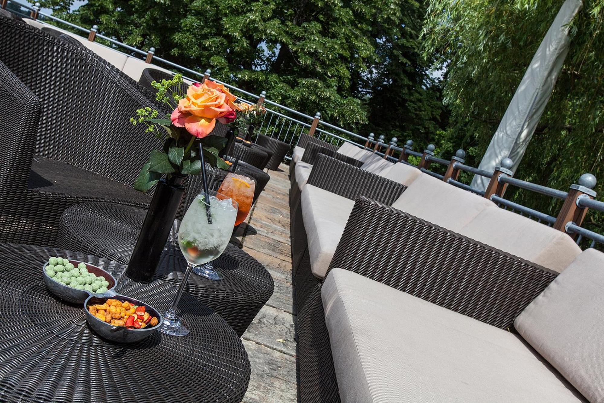 Schnellenburg Hotel Dusseldorf Bagian luar foto